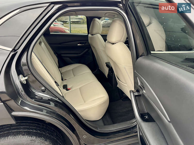 Позашляховик / Кросовер Mazda CX-30 2021 в Києві фото 31 Позашляховик / Кросовер Mazda CX-30 2021 в Києві