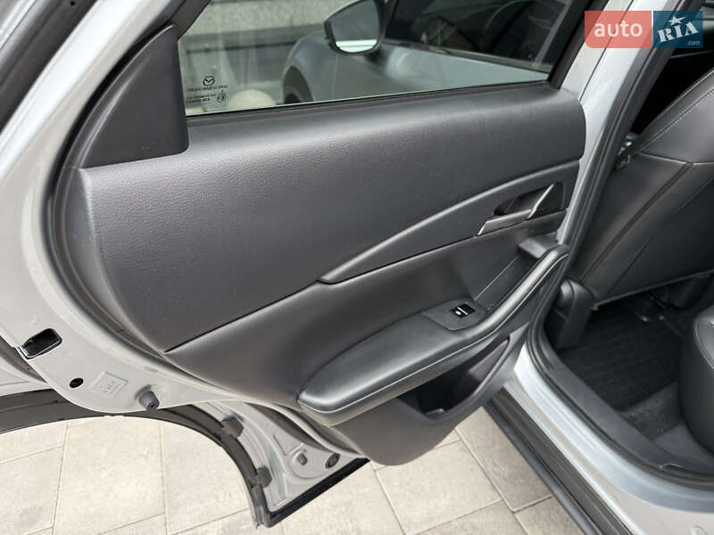 Внедорожник / Кроссовер Mazda CX-30 2021 в Киеве фото 38 Внедорожник / Кроссовер Mazda CX-30 2021 в Киеве