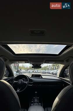 Позашляховик / Кросовер Mazda CX-30 2024 в 