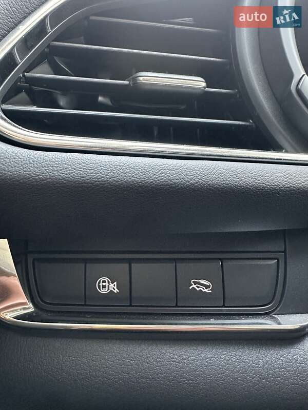 Позашляховик / Кросовер Mazda CX-30 2024 в Білогородці