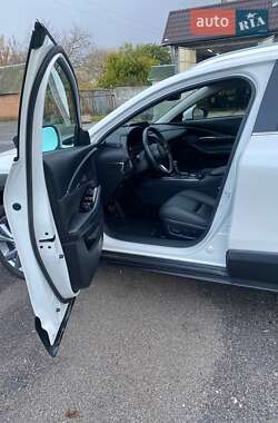 Позашляховик / Кросовер Mazda CX-30 2022 в 
