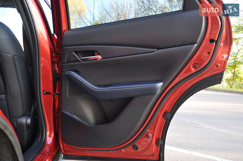 Позашляховик / Кросовер Mazda CX-30 2020 в Києві