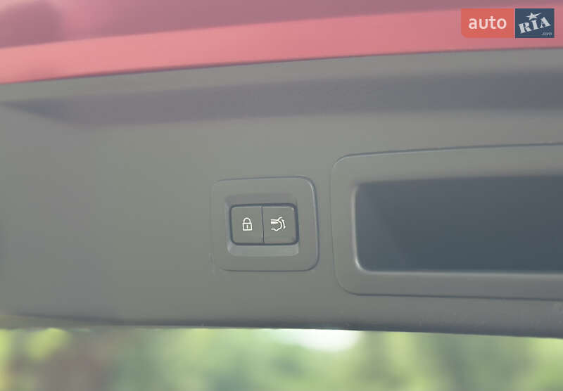 Позашляховик / Кросовер Mazda CX-30 2020 в Києві фото 35 Позашляховик / Кросовер Mazda CX-30 2020 в Києві