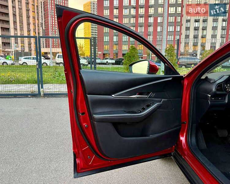 Позашляховик / Кросовер Mazda CX-30 2022 в Києві