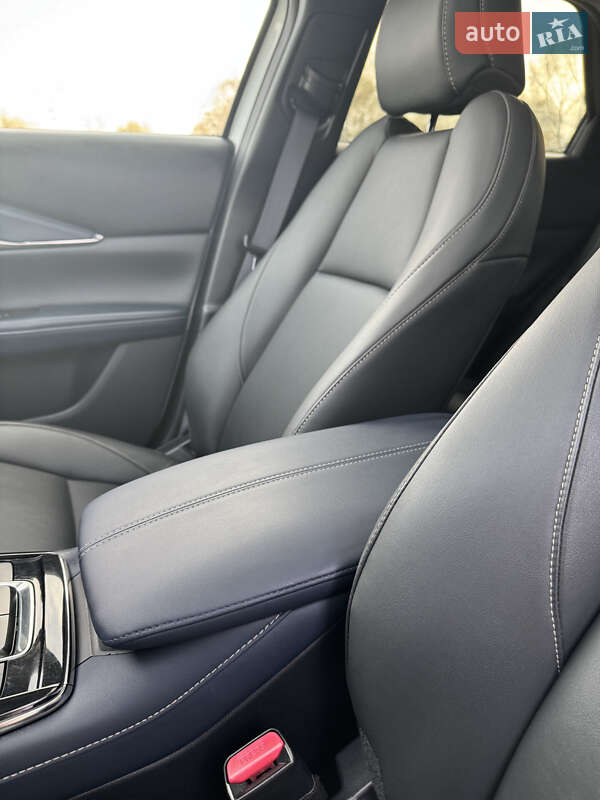 Внедорожник / Кроссовер Mazda CX-30 2020 в Киеве