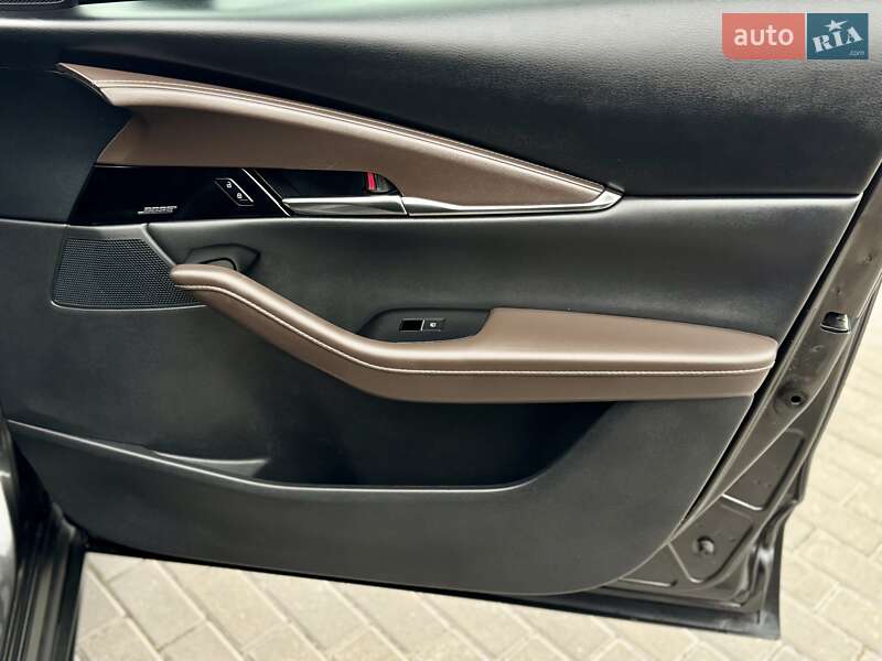 Позашляховик / Кросовер Mazda CX-30 2019 в Києві фото 38 Позашляховик / Кросовер Mazda CX-30 2019 в Києві