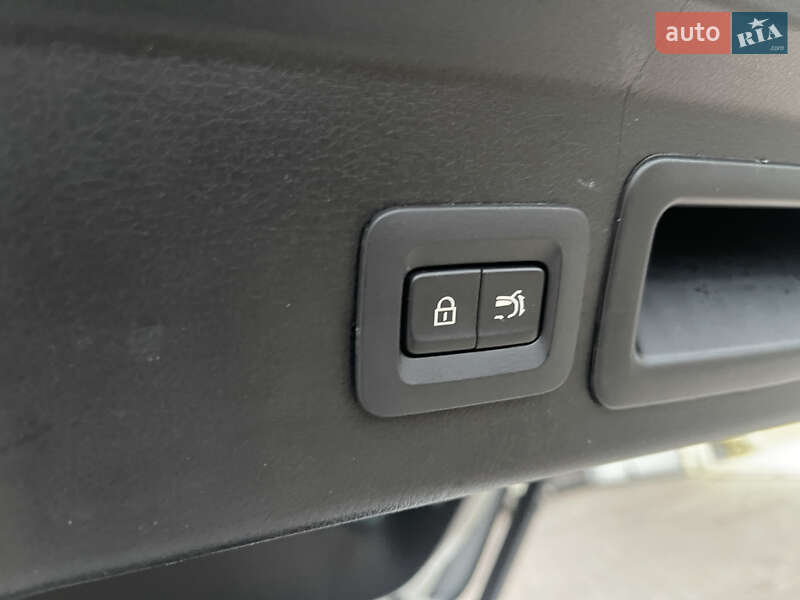 Позашляховик / Кросовер Mazda CX-30 2020 в Дніпрі фото 15 Позашляховик / Кросовер Mazda CX-30 2020 в Дніпрі