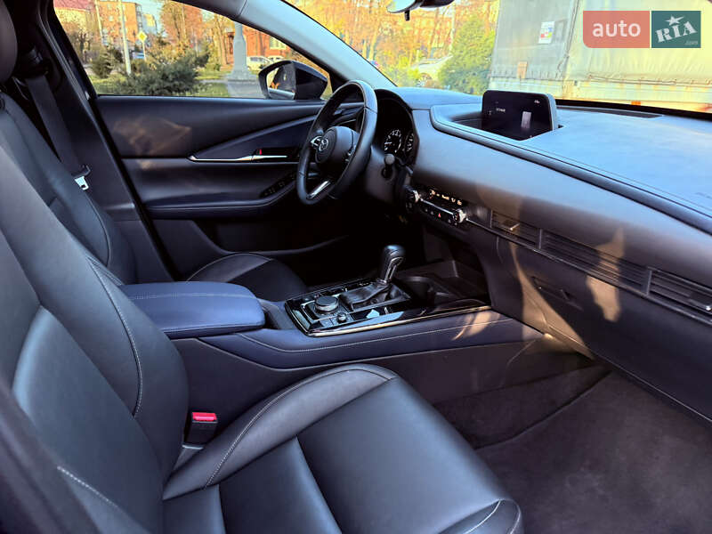 Позашляховик / Кросовер Mazda CX-30 2019 в Києві фото 30 Позашляховик / Кросовер Mazda CX-30 2019 в Києві
