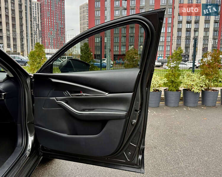 Внедорожник / Кроссовер Mazda CX-30 2022 в Киеве