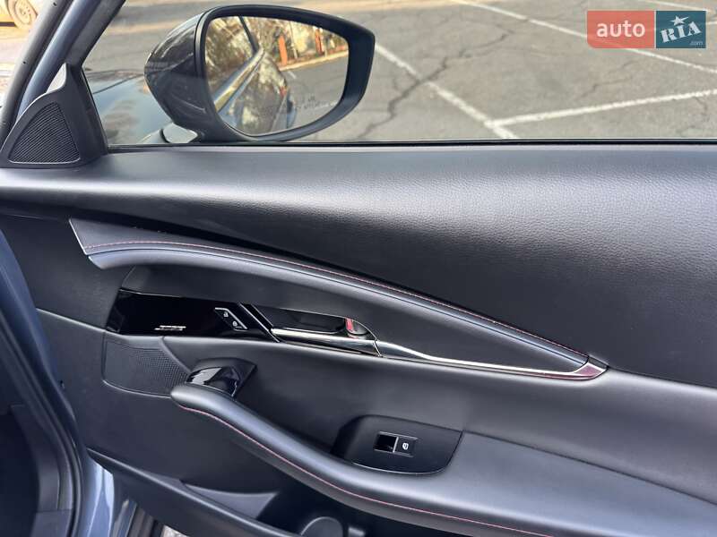 Внедорожник / Кроссовер Mazda CX-30 2023 в Кривом Роге