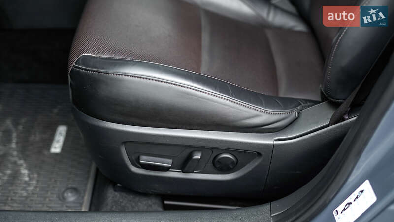 Позашляховик / Кросовер Mazda CX-30 2023 в Львові