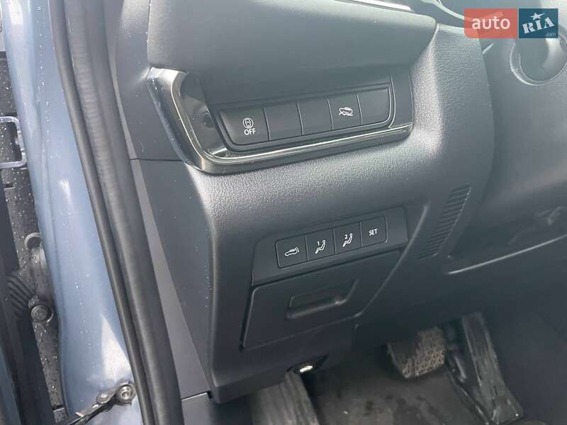 Внедорожник / Кроссовер Mazda CX-30 2021 в Киеве