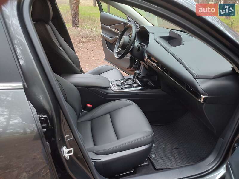 Внедорожник / Кроссовер Mazda CX-30 2023 в Каменском