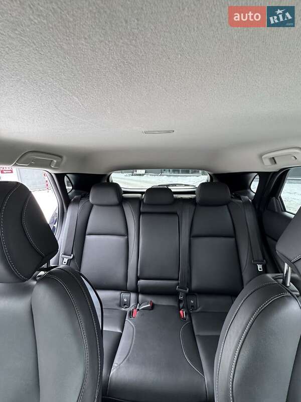 Внедорожник / Кроссовер Mazda CX-30 2019 в Киеве