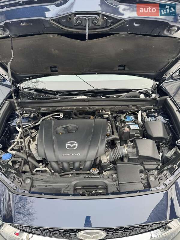 Внедорожник / Кроссовер Mazda CX-30 2019 в Киеве