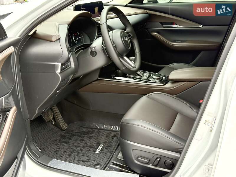 Внедорожник / Кроссовер Mazda CX-30 2025 в Днепре