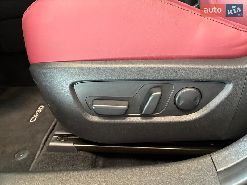 Позашляховик / Кросовер Mazda CX-30 2025 в Львові