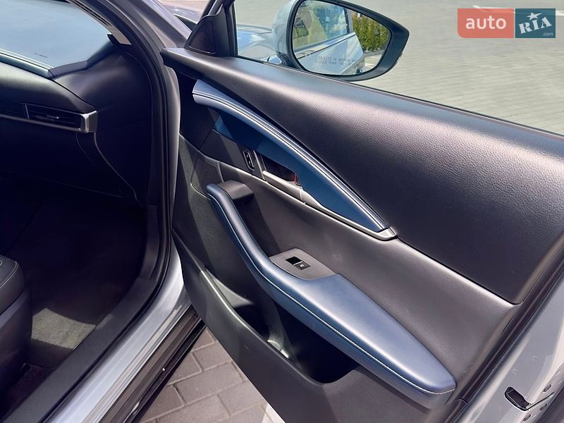Позашляховик / Кросовер Mazda CX-30 2020 в Києві
