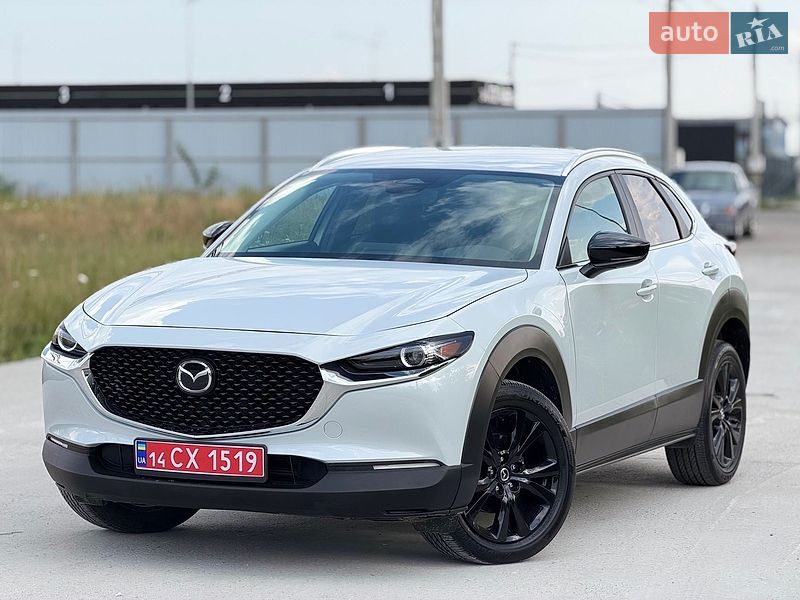 Mazda CX-30, photos from the listing