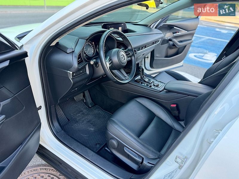 Внедорожник / Кроссовер Mazda CX-30 2022 в Киеве
