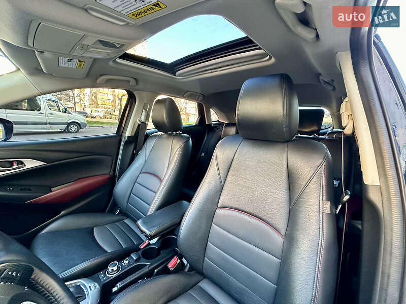Внедорожник / Кроссовер Mazda CX-3 2015 в Одессе