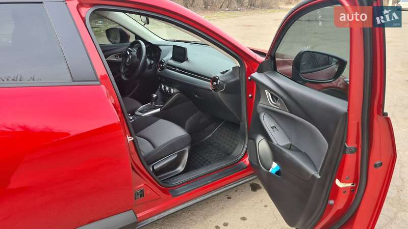 Внедорожник / Кроссовер Mazda CX-3 2017 в Кривом Роге