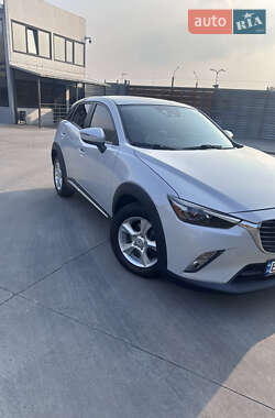 Внедорожник / Кроссовер Mazda CX-3 2015 в 