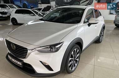 Позашляховик / Кросовер Mazda CX-3 2023 в 