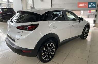Позашляховик / Кросовер Mazda CX-3 2023 в 