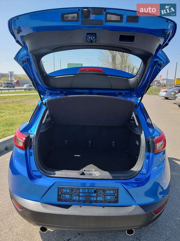 Внедорожник / Кроссовер Mazda CX-3 2017 в Киеве