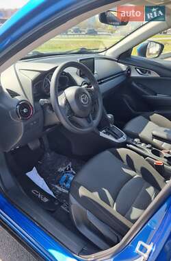 Позашляховик / Кросовер Mazda CX-3 2017 в 