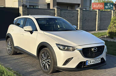 Позашляховик / Кросовер Mazda CX-3 2017 в 