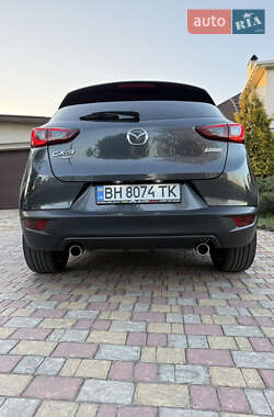 Внедорожник / Кроссовер Mazda CX-3 2016 в 