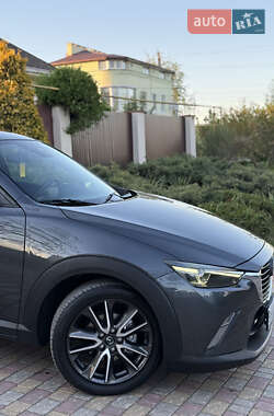 Внедорожник / Кроссовер Mazda CX-3 2016 в 