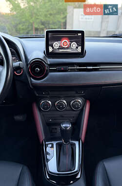 Внедорожник / Кроссовер Mazda CX-3 2016 в 