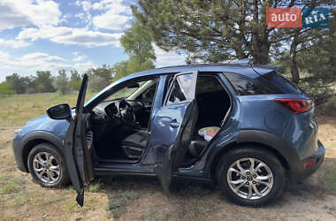 Внедорожник / Кроссовер Mazda CX-3 2018 в 