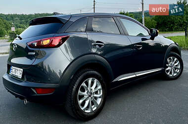 Внедорожник / Кроссовер Mazda CX-3 2016 в 