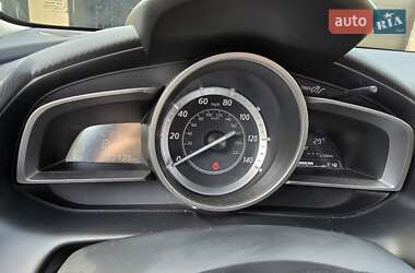 Внедорожник / Кроссовер Mazda CX-3 2015 в 