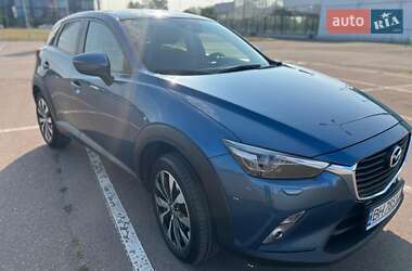 Внедорожник / Кроссовер Mazda CX-3 2017 в 