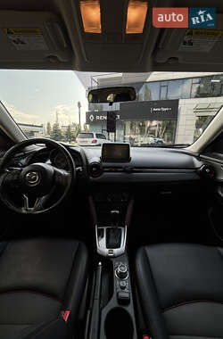 Внедорожник / Кроссовер Mazda CX-3 2016 в 