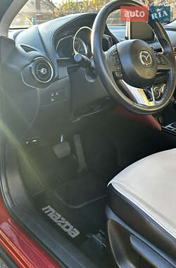 Внедорожник / Кроссовер Mazda CX-3 2017 в 