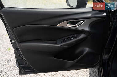 Позашляховик / Кросовер Mazda CX-3 2019 в 