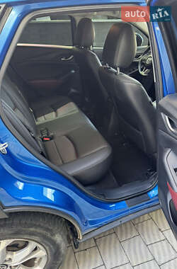 Позашляховик / Кросовер Mazda CX-3 2016 в 