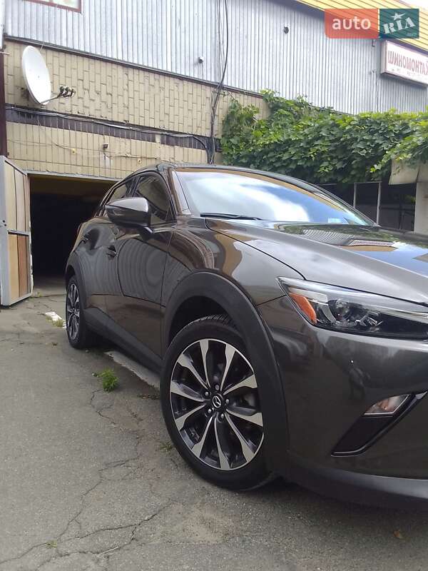 Внедорожник / Кроссовер Mazda CX-3 2018 в Киеве