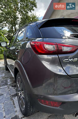 Внедорожник / Кроссовер Mazda CX-3 2015 в 