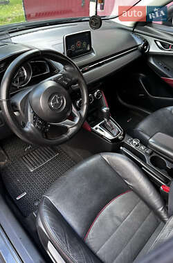 Внедорожник / Кроссовер Mazda CX-3 2015 в 