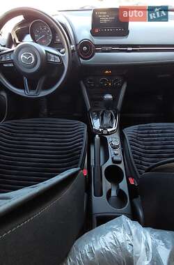 Внедорожник / Кроссовер Mazda CX-3 2017 в 