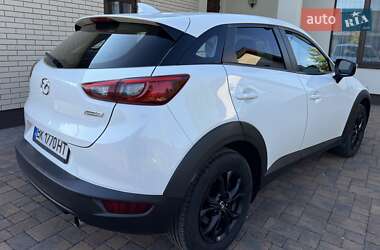 Внедорожник / Кроссовер Mazda CX-3 2016 в 