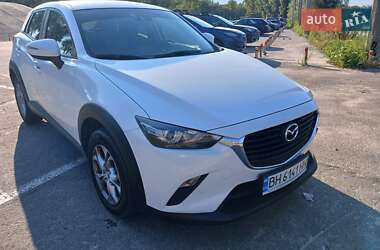 Внедорожник / Кроссовер Mazda CX-3 2016 в Киеве