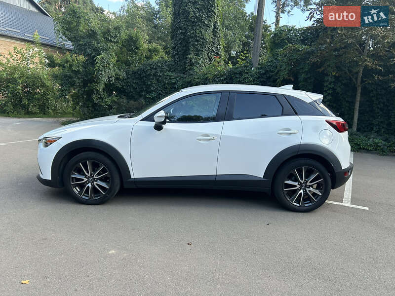Внедорожник / Кроссовер Mazda CX-3 2017 в Киеве